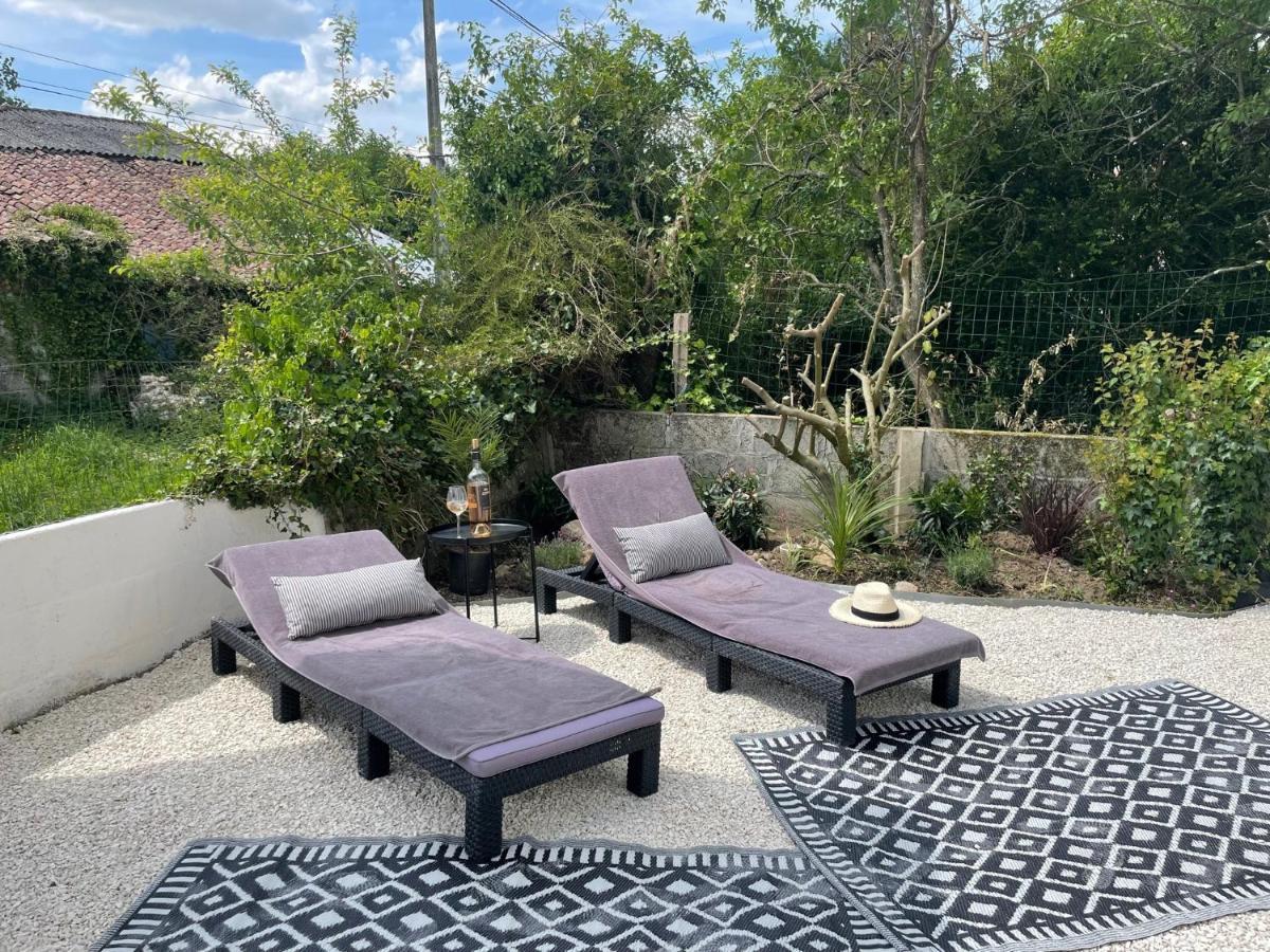 Beautiful Cottage With Private Plunge Pool/Hot Tub - 40 Mins From Puy Du Fou La Chapelle-Saint-Etienne Zewnętrze zdjęcie