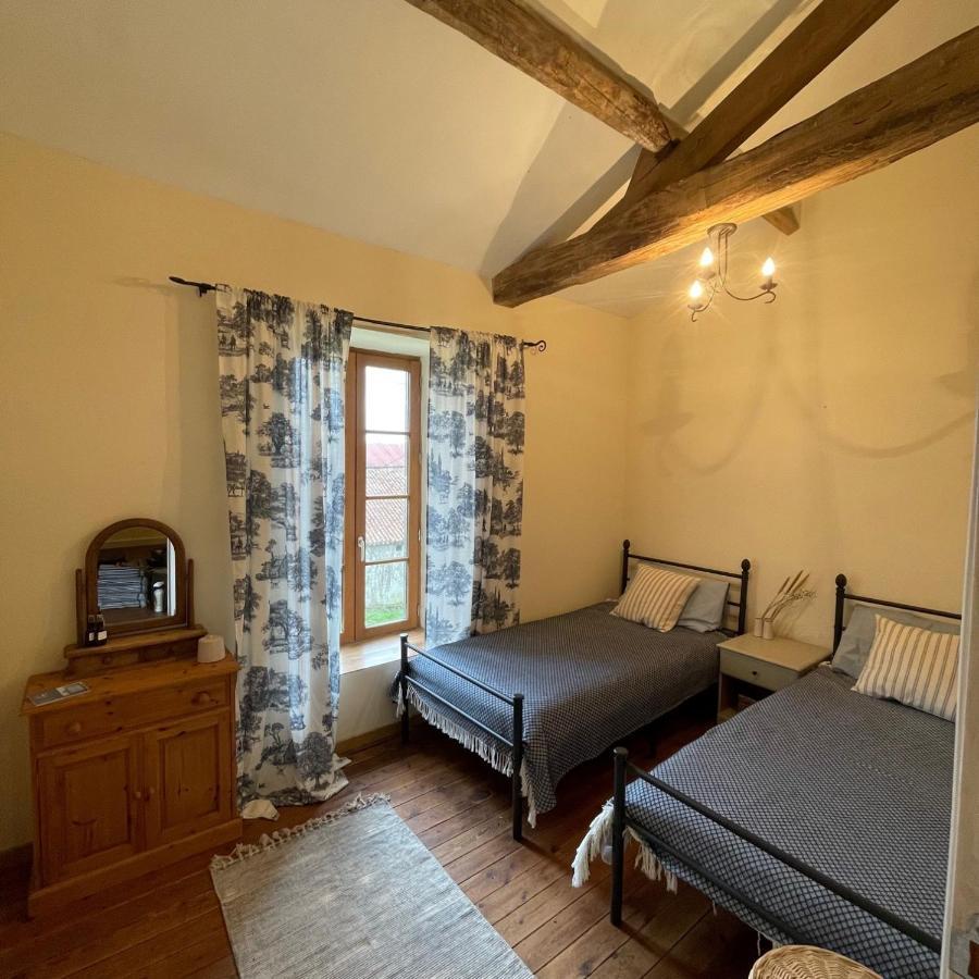 Beautiful Cottage With Private Plunge Pool/Hot Tub - 40 Mins From Puy Du Fou La Chapelle-Saint-Etienne Zewnętrze zdjęcie